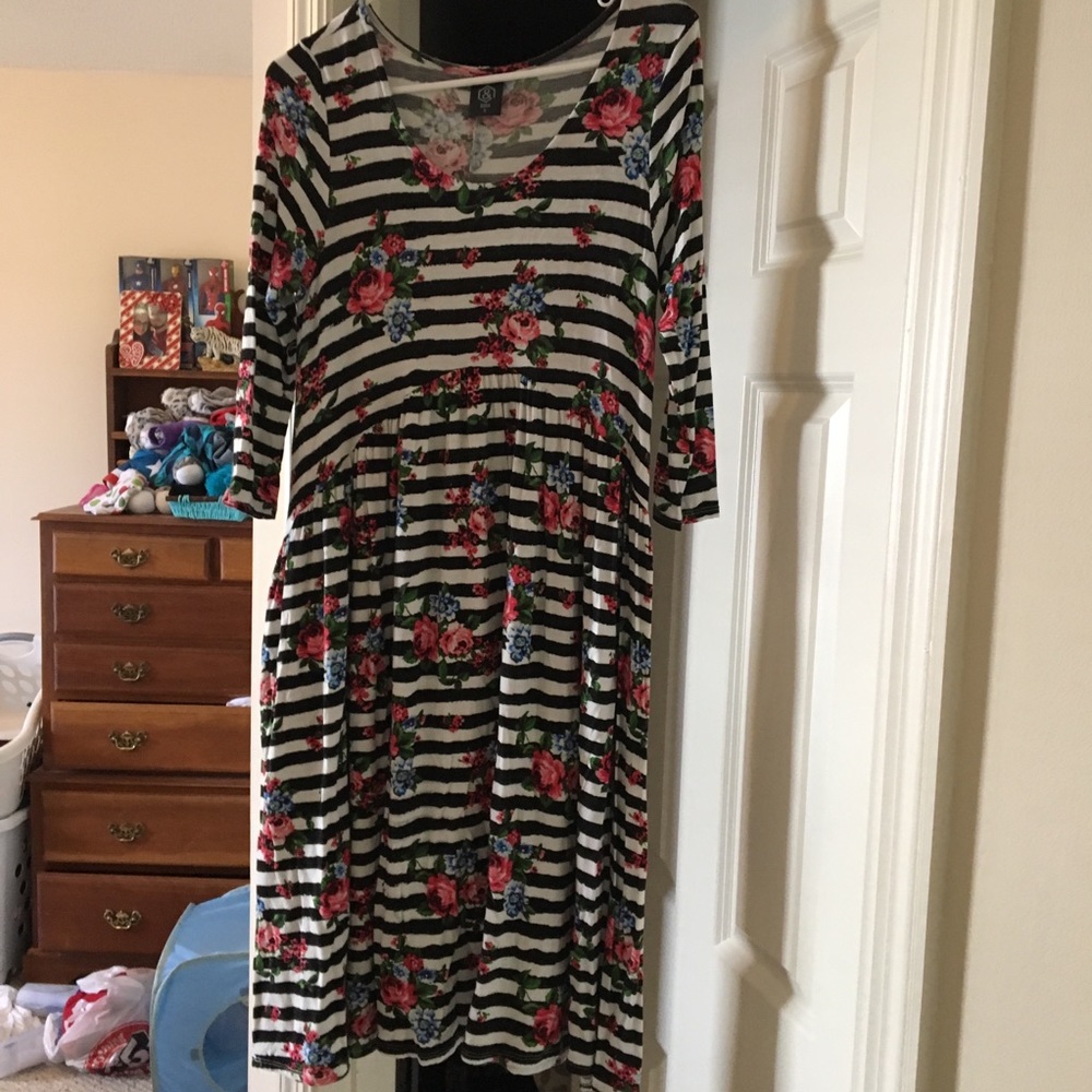 Agnes & Dora Oakley dress size S